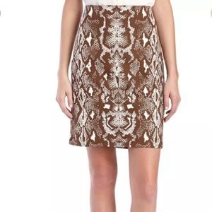 J. McLaughlin Brown & Ivory Snakeskin Printed Pencil Slip Skirt - 2